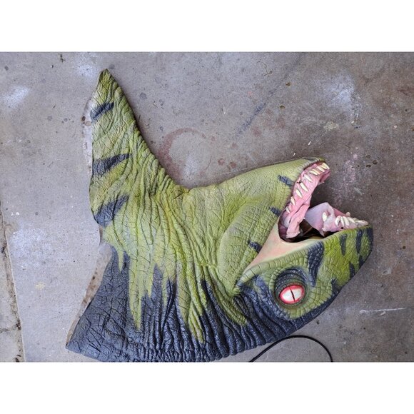 Vintage Jarrasic Park Raptor Mask Halloween Costume 27"by 26" Adult Size Heavy - Picture 5 of 9